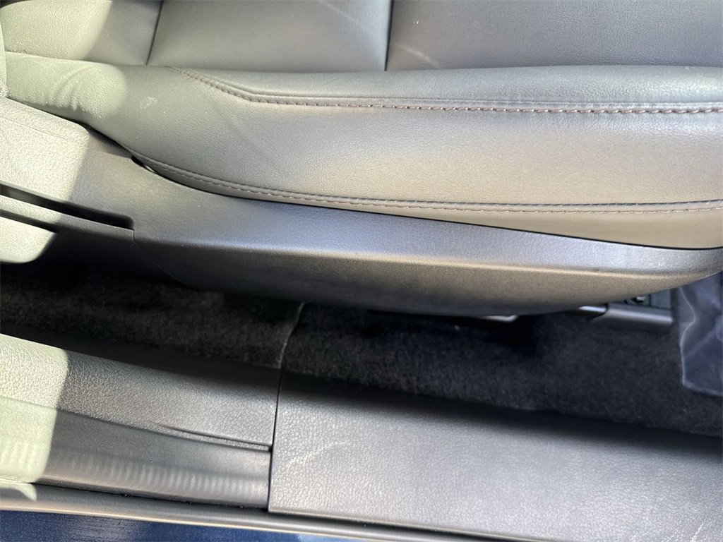 Used 2023 MAZDA MAZDA3 s image 45