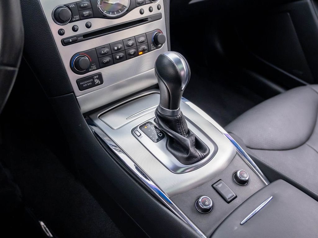 Used 2015 INFINITI Q60 AWD Coupe w/ Premium Package image 12