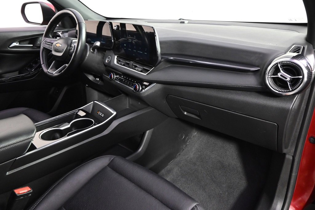 Used 2025 Chevrolet Equinox LT w/ Convenience Package II image 15