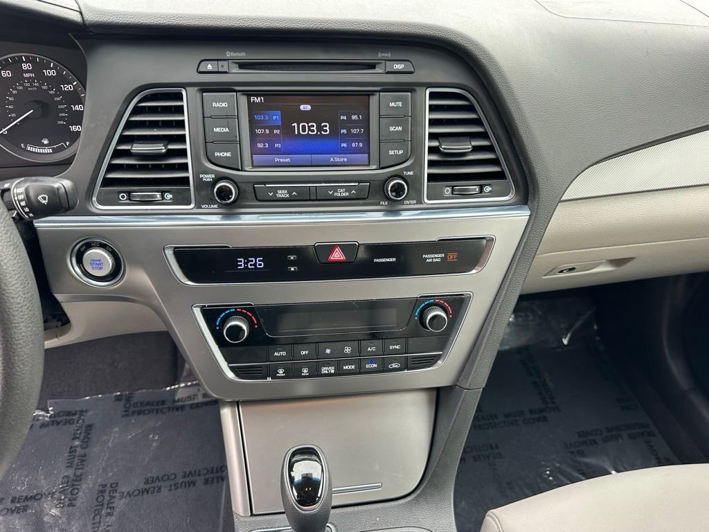 Used 2016 Hyundai Sonata SE image 25