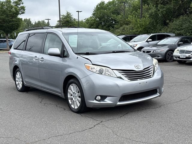 Used 2012 Toyota Sienna XLE w/ Entertainment Pkg AWD/4WD image 1