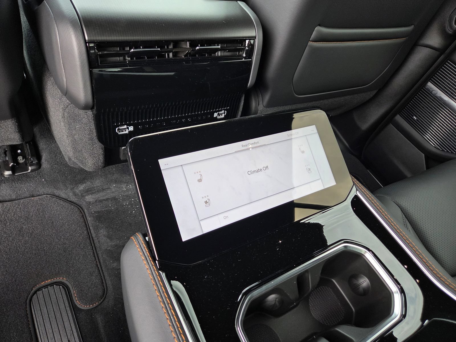 New 2026 Jeep Grand Wagoneer Summit AWD/4WD image 22