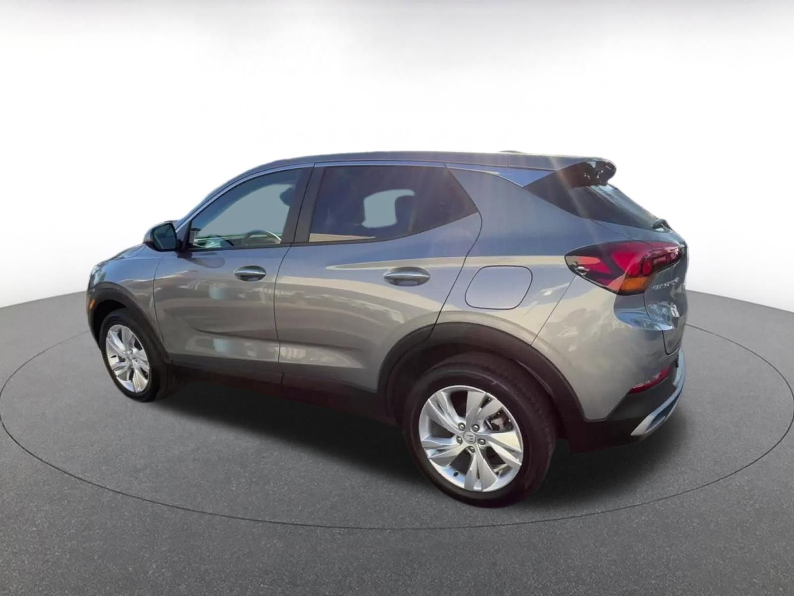 Used 2025 Buick Encore GX Preferred image 10