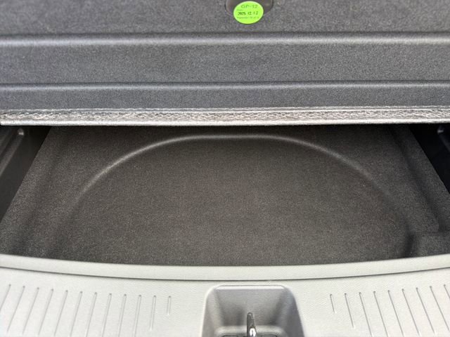 New 2027 Chevrolet Bolt LT FWD image 27