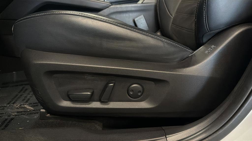 Used 2023 Mitsubishi Outlander SE Black Edition image 21