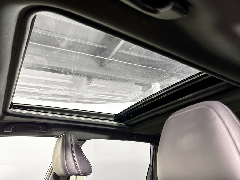 Used 2025 Subaru Forester Sport image 18