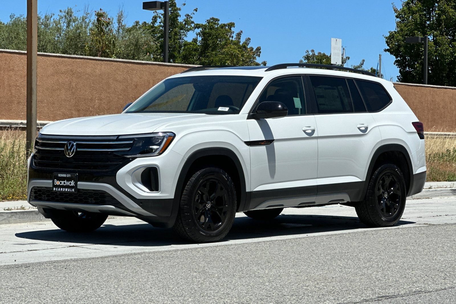 New 2026 Volkswagen Atlas Peak Edition AWD/4WD image 8