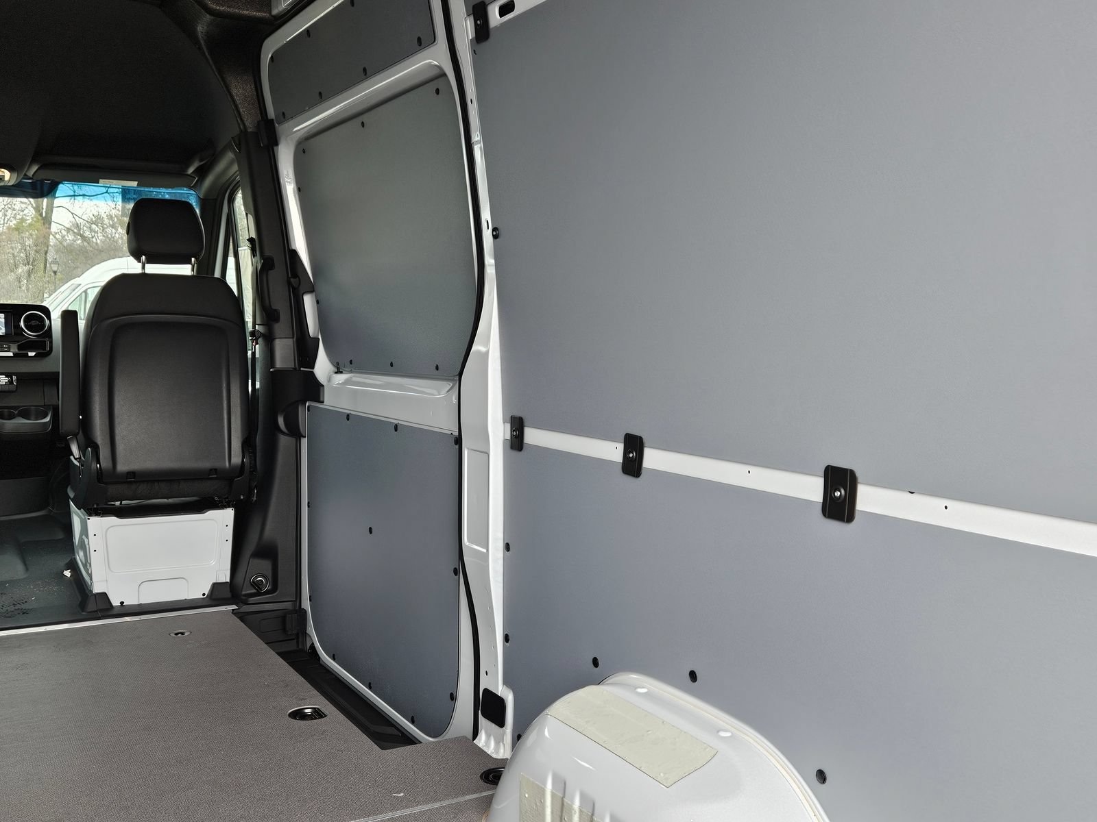 Certified 2025 Mercedes-Benz Sprinter 2500 image 29