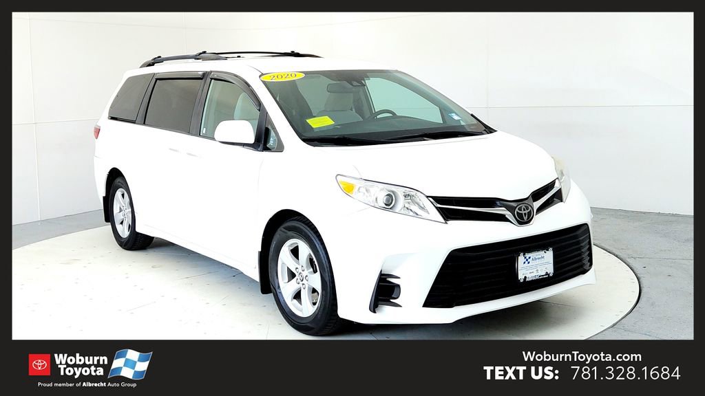 Used 2020 Toyota Sienna LE w/ LE Preferred Package