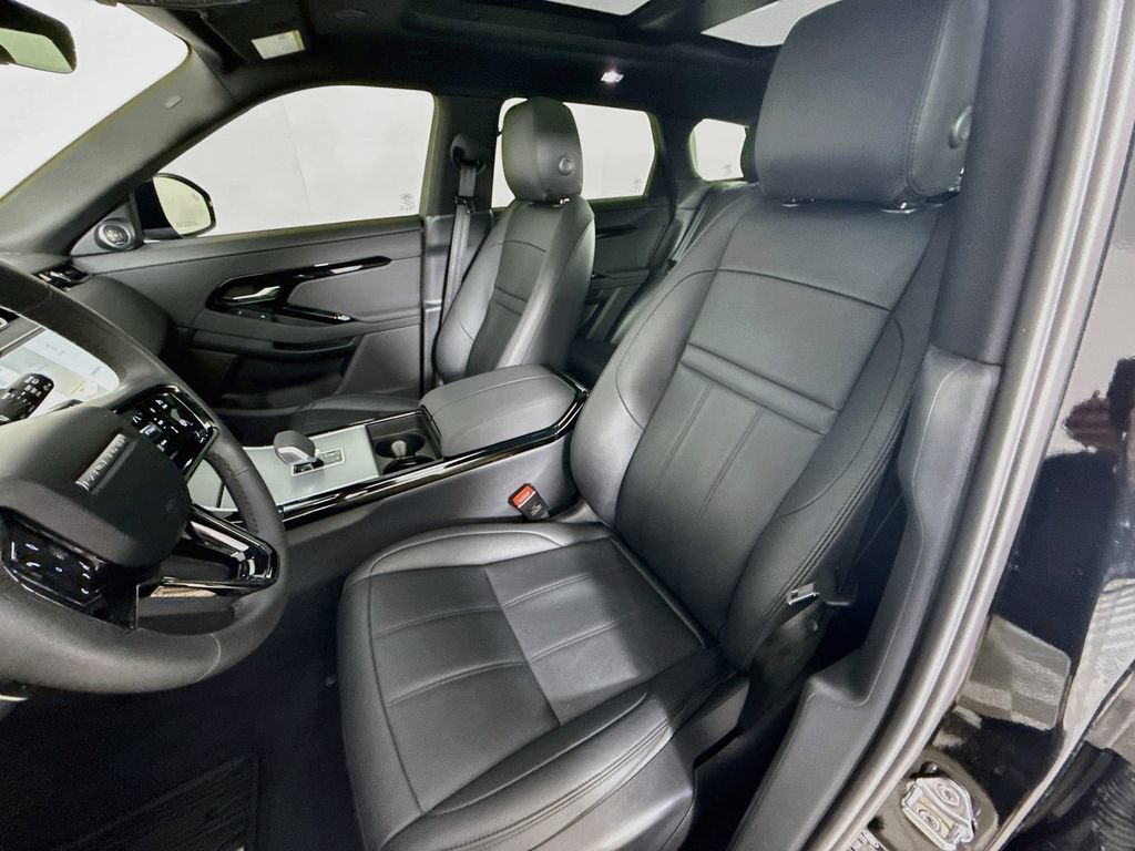 Certified 2024 Land Rover Range Rover Evoque S AWD/4WD image 5