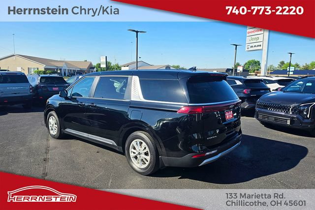 Used 2024 Kia Carnival LX FWD image 5
