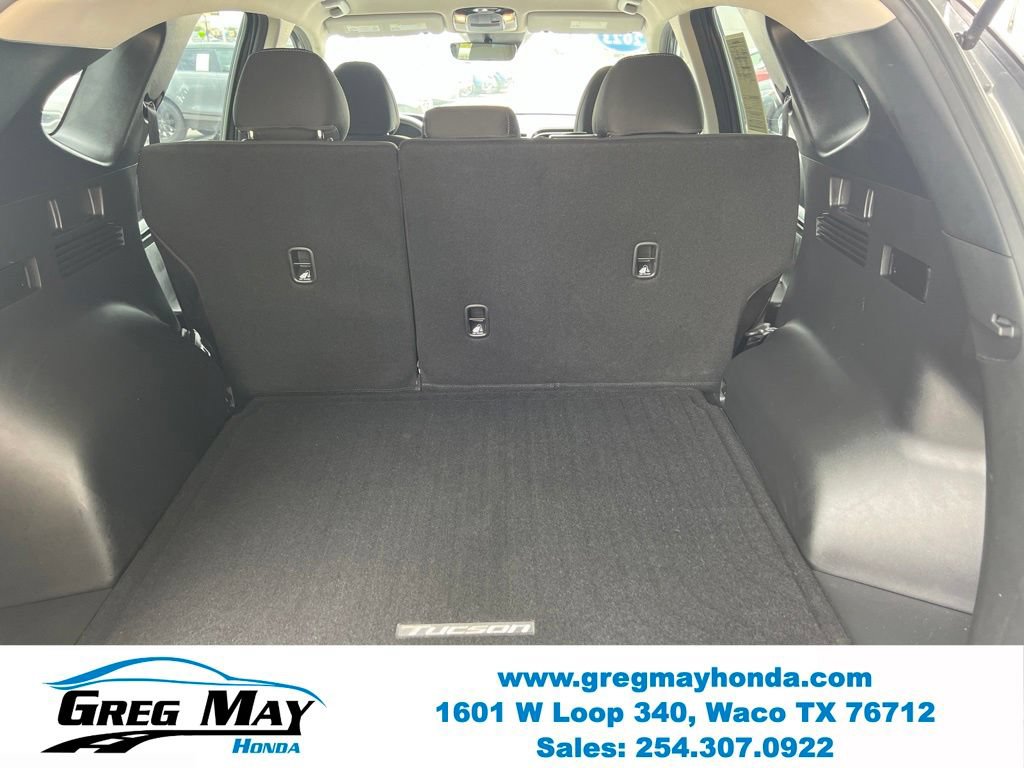 Used 2023 Hyundai Tucson SE FWD image 16