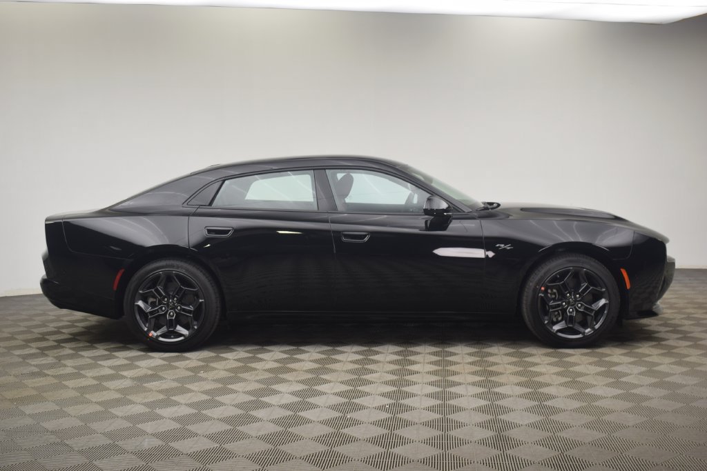 New 2026 Dodge Charger R/T AWD/4WD image 3