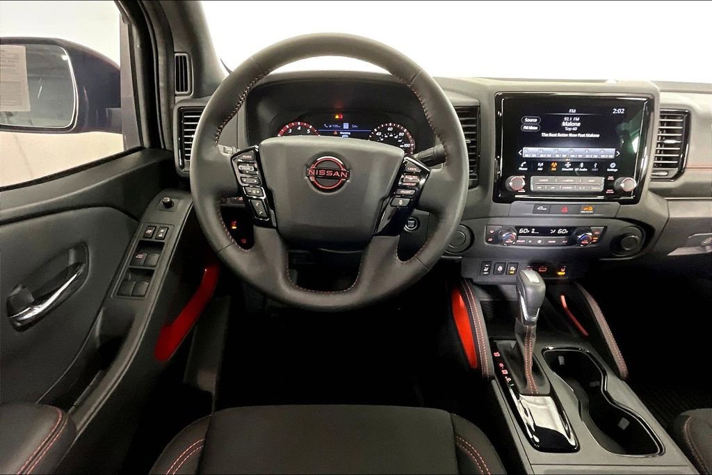 Used 2024 Nissan Frontier Pro-X w/ Pro Convenience Package image 7