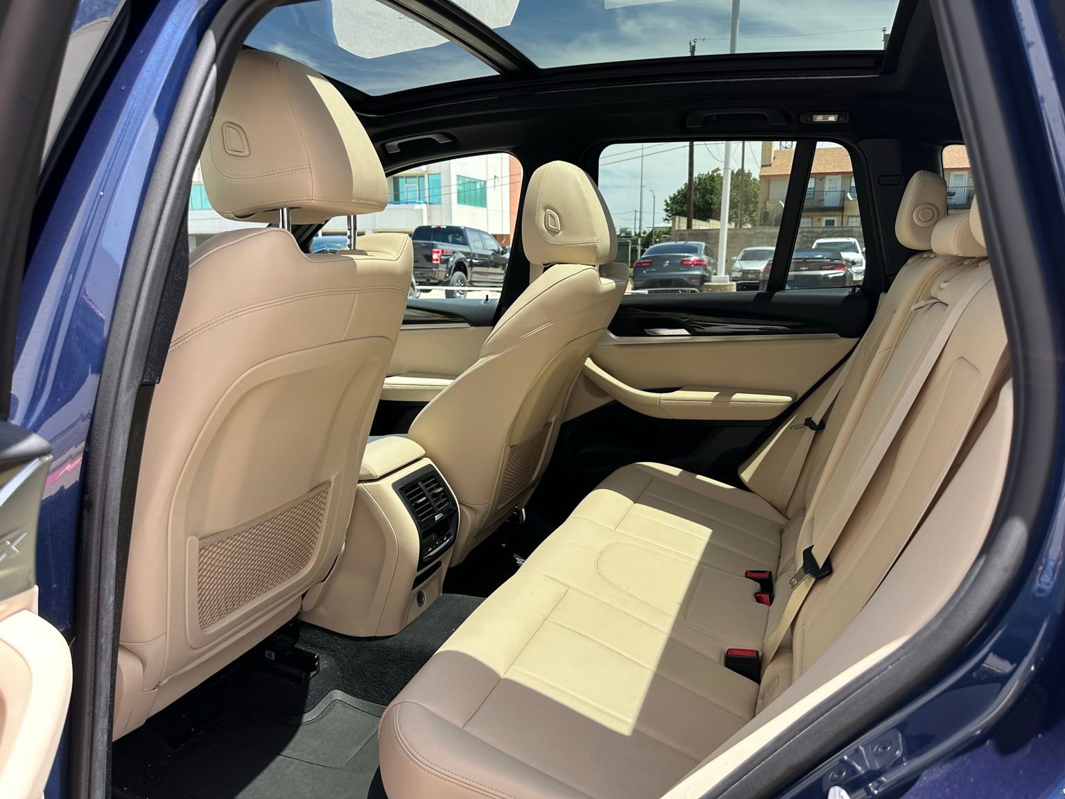 Used 2018 BMW X3 xDrive30i AWD/4WD image 15