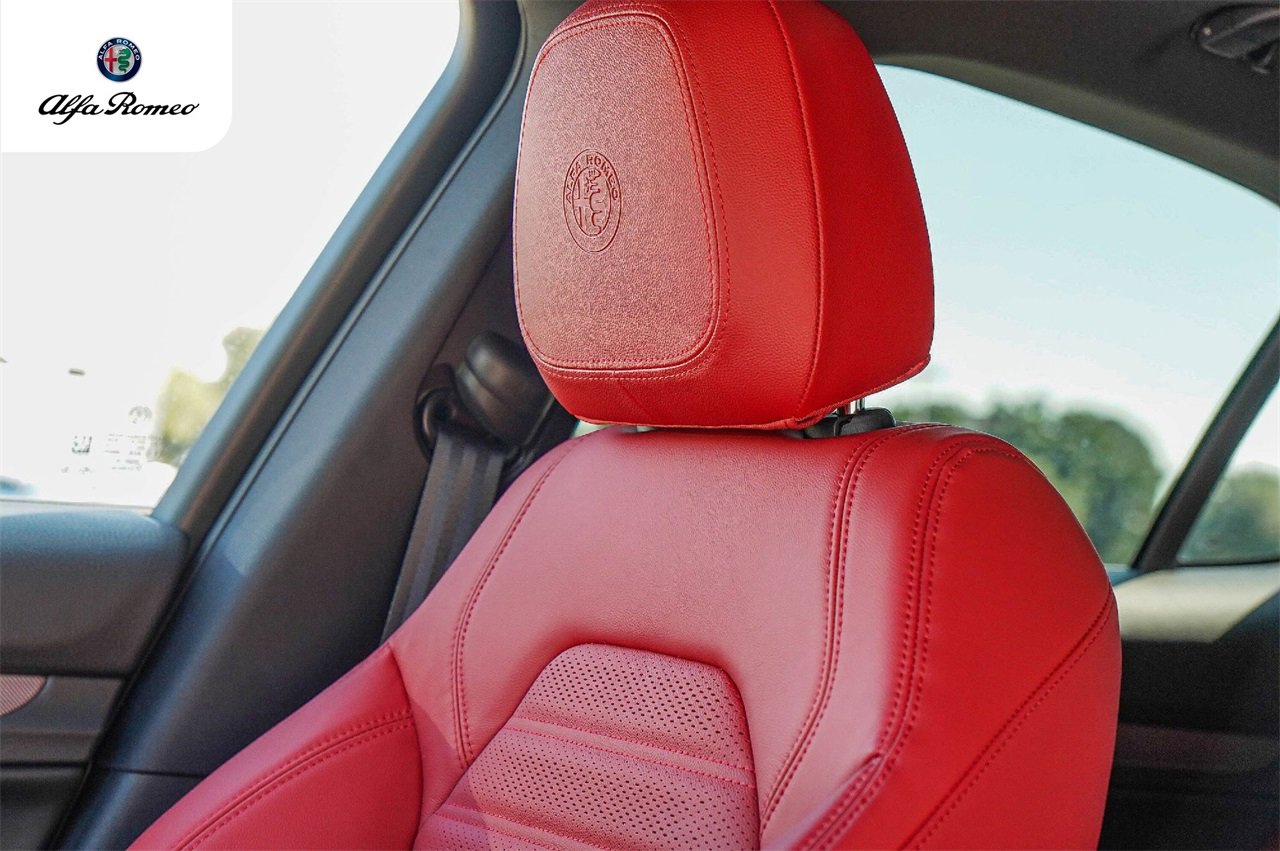 New 2025 Alfa Romeo Stelvio Sprint w/ Veloce Package image 12