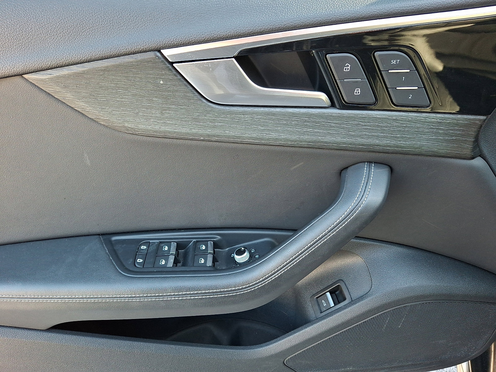 Used 2021 Audi A4 2.0T Premium Plus w/ Premium Plus Package image 12