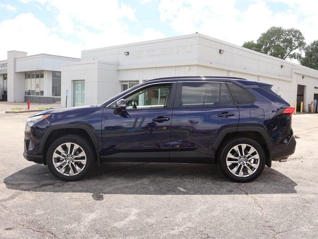 Used 2023 Toyota RAV4 XLE Premium AWD/4WD image 54