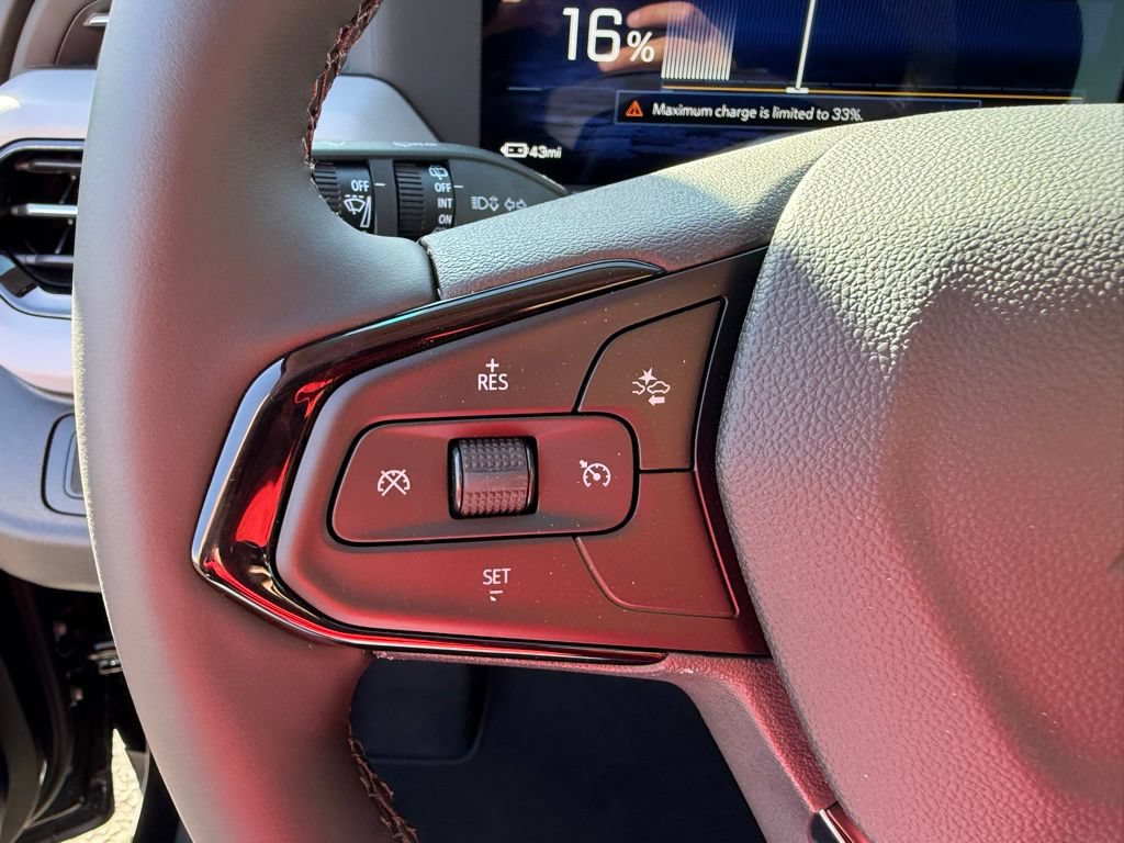New 2027 Chevrolet Bolt LT w/ Comfort Package FWD image 22