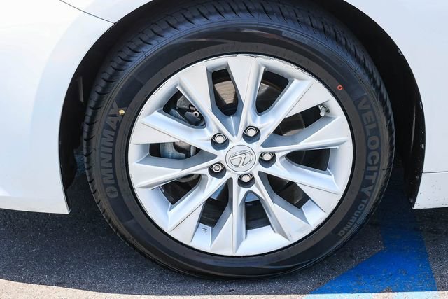 Used 2013 Lexus ES 300h w/ Luxury Pkg FWD image 9