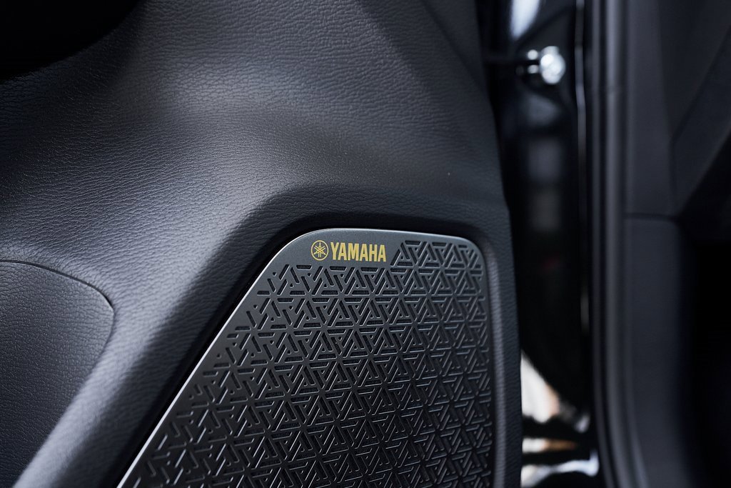 New 2025 Mitsubishi Outlander SE image 21