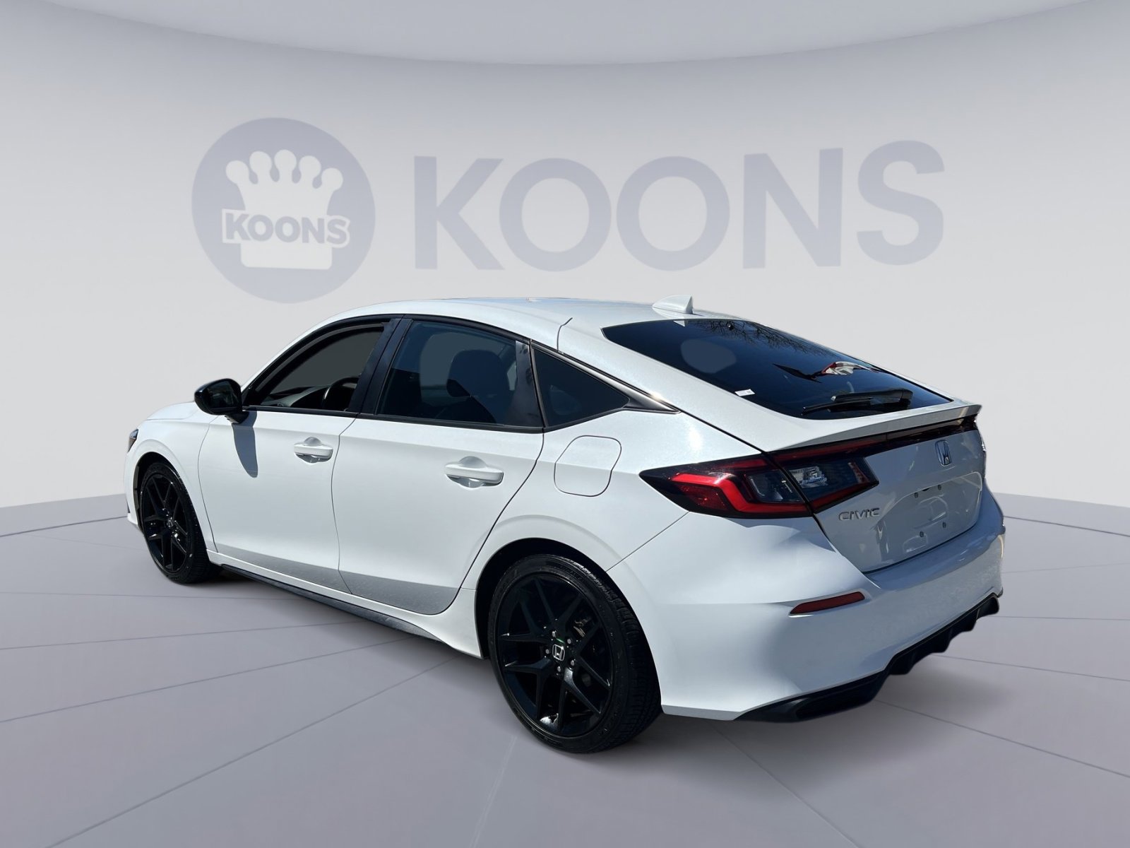 Used 2023 Honda Civic Sport image 4