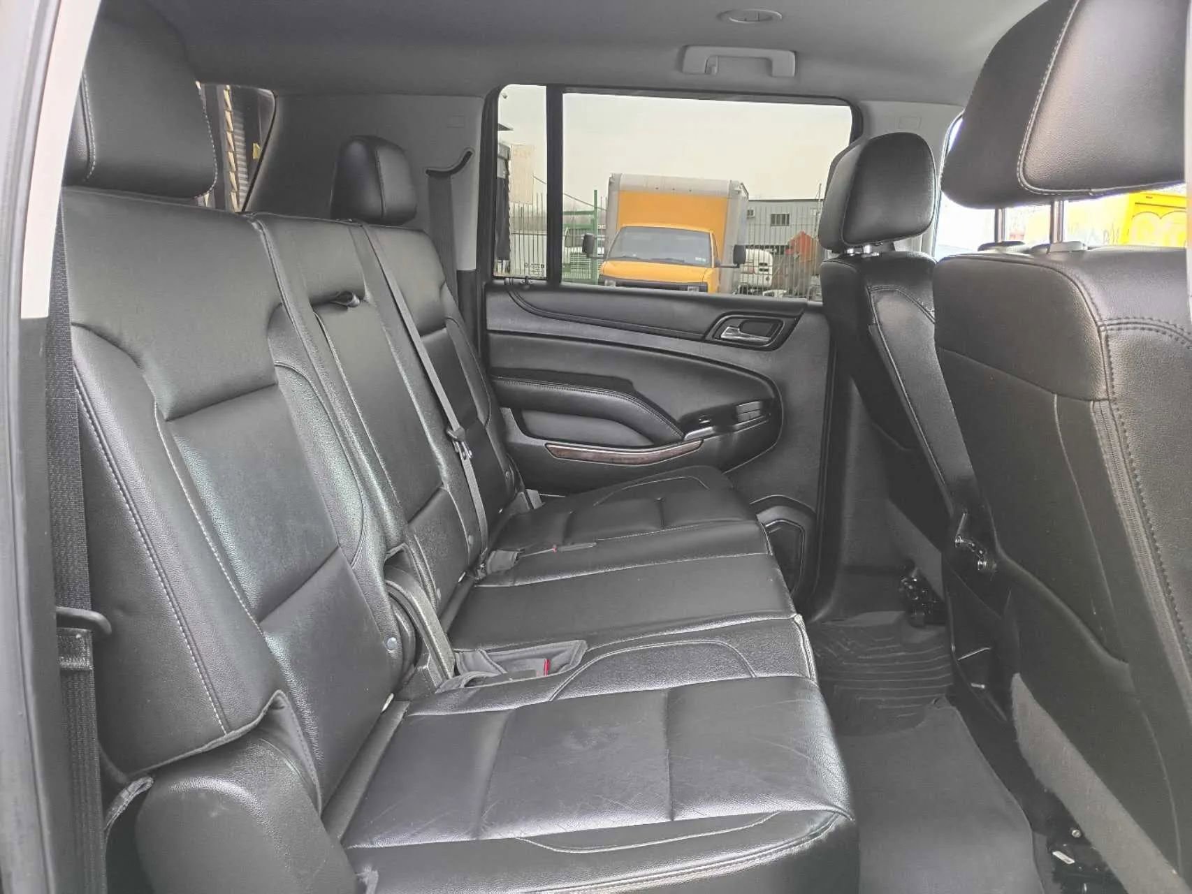 Used 2020 Chevrolet Suburban LT image 17