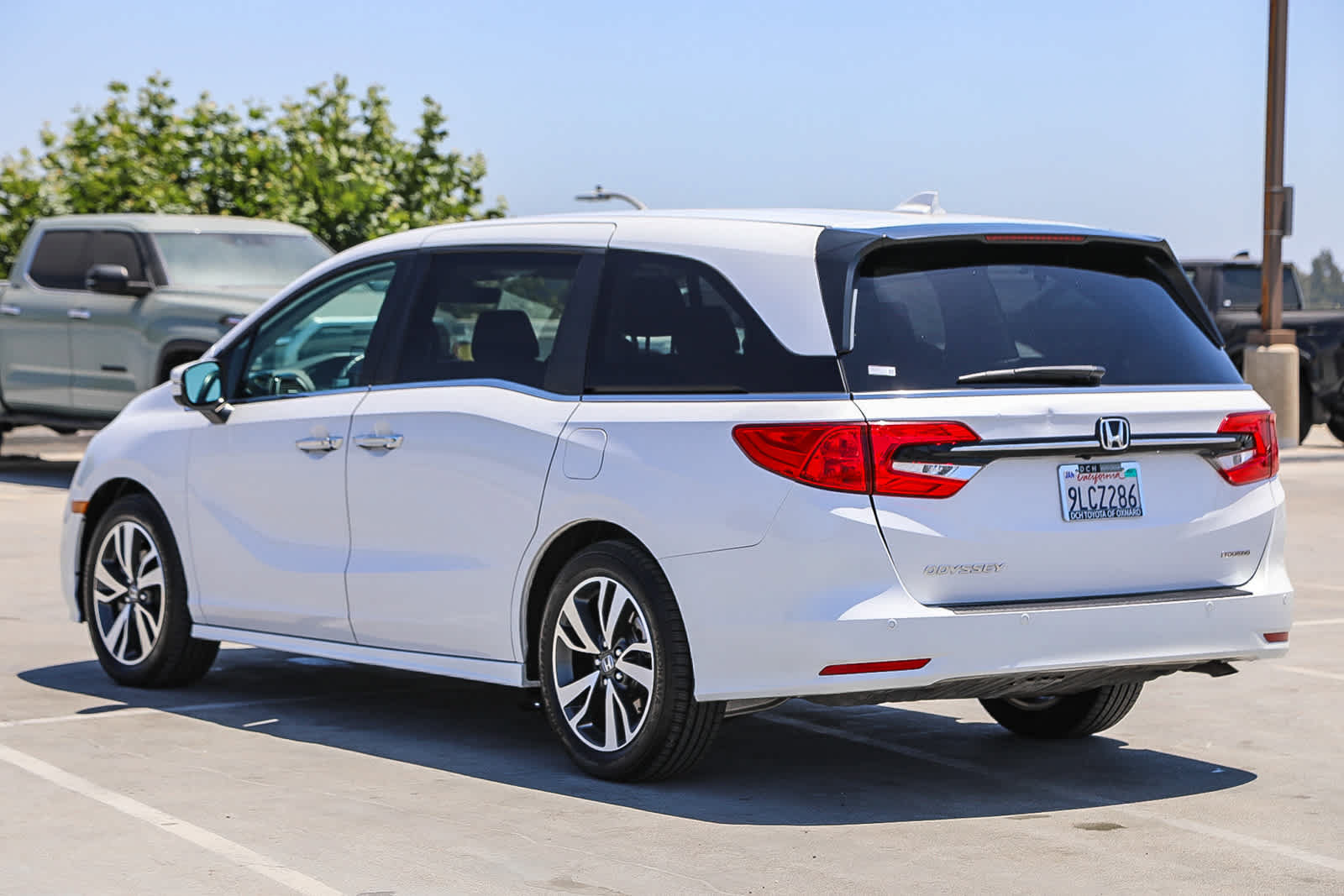 Used 2024 Honda Odyssey Touring image 7