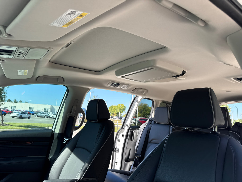Certified 2026 Honda Odyssey Touring image 31