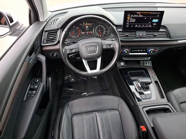 Used 2021 Audi Q5 2.0T Premium w/ Convenience Package image 14