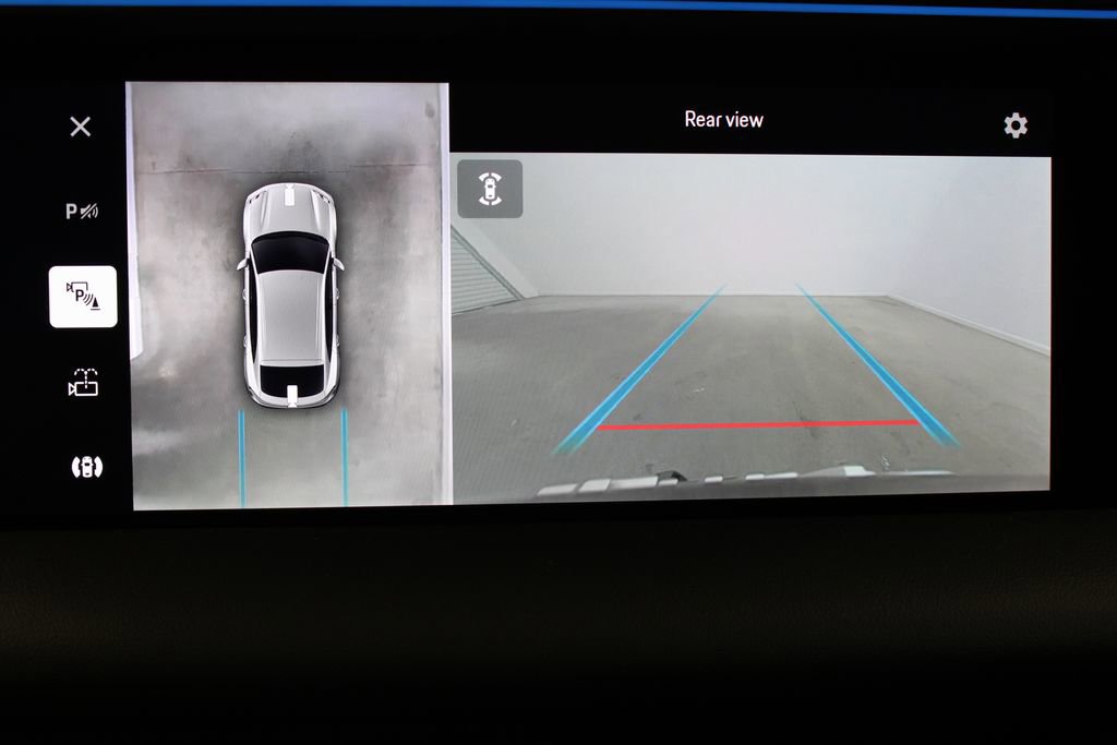 New 2024 Porsche Macan Turbo Electric image 23