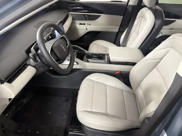 New 2026 Lincoln Nautilus Premier AWD/4WD image 14