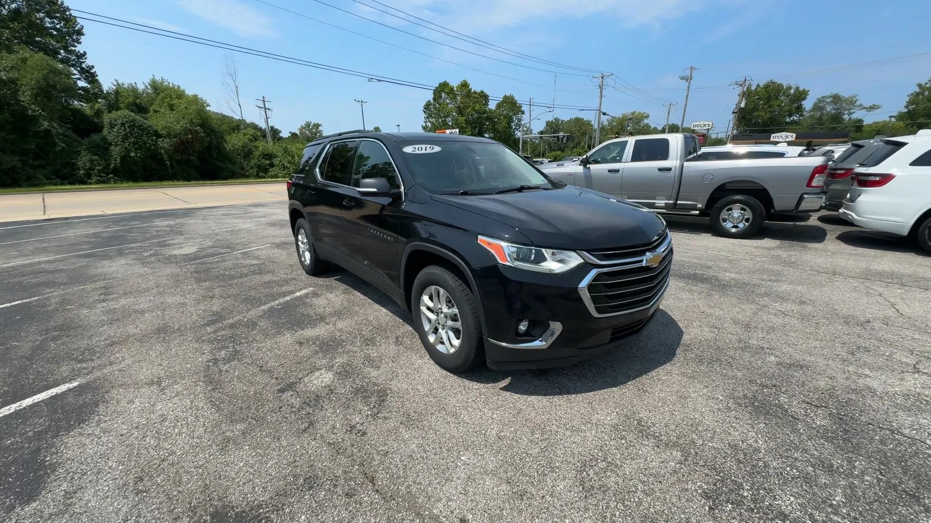 Used 2019 Chevrolet Traverse LT AWD/4WD image 2