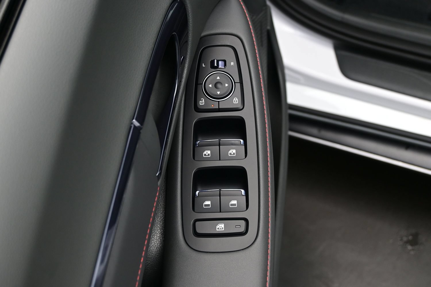 Certified 2026 Hyundai Sonata N Line FWD image 10