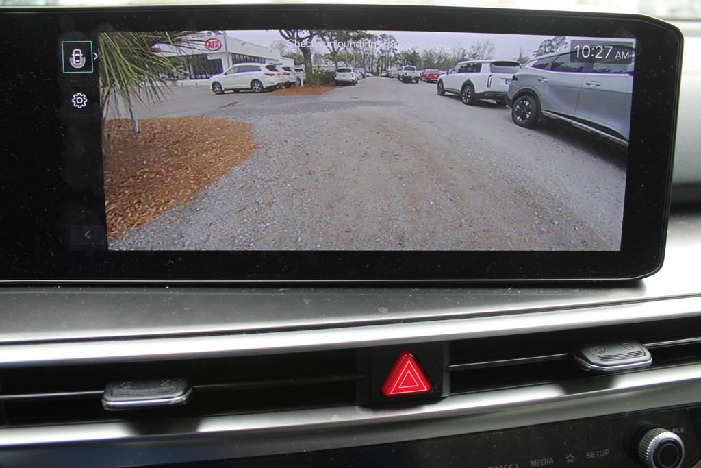 Certified 2025 Kia Sorento S w/ Panoramic Sunroof Package image 53