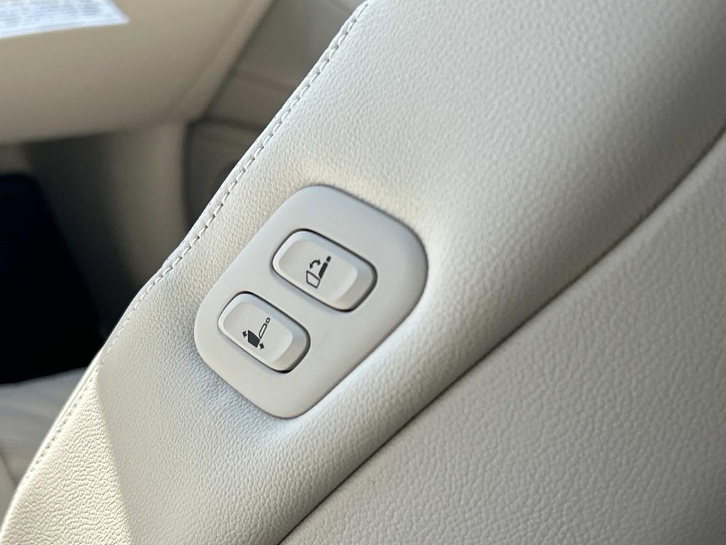 New 2026 Genesis G80 2.5T Sport Prestige image 22