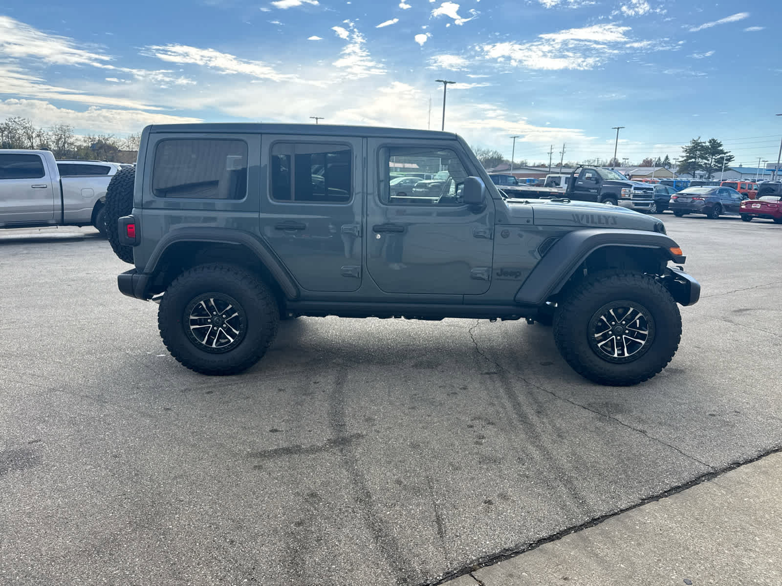New 2025 Jeep Wrangler Willys image 32