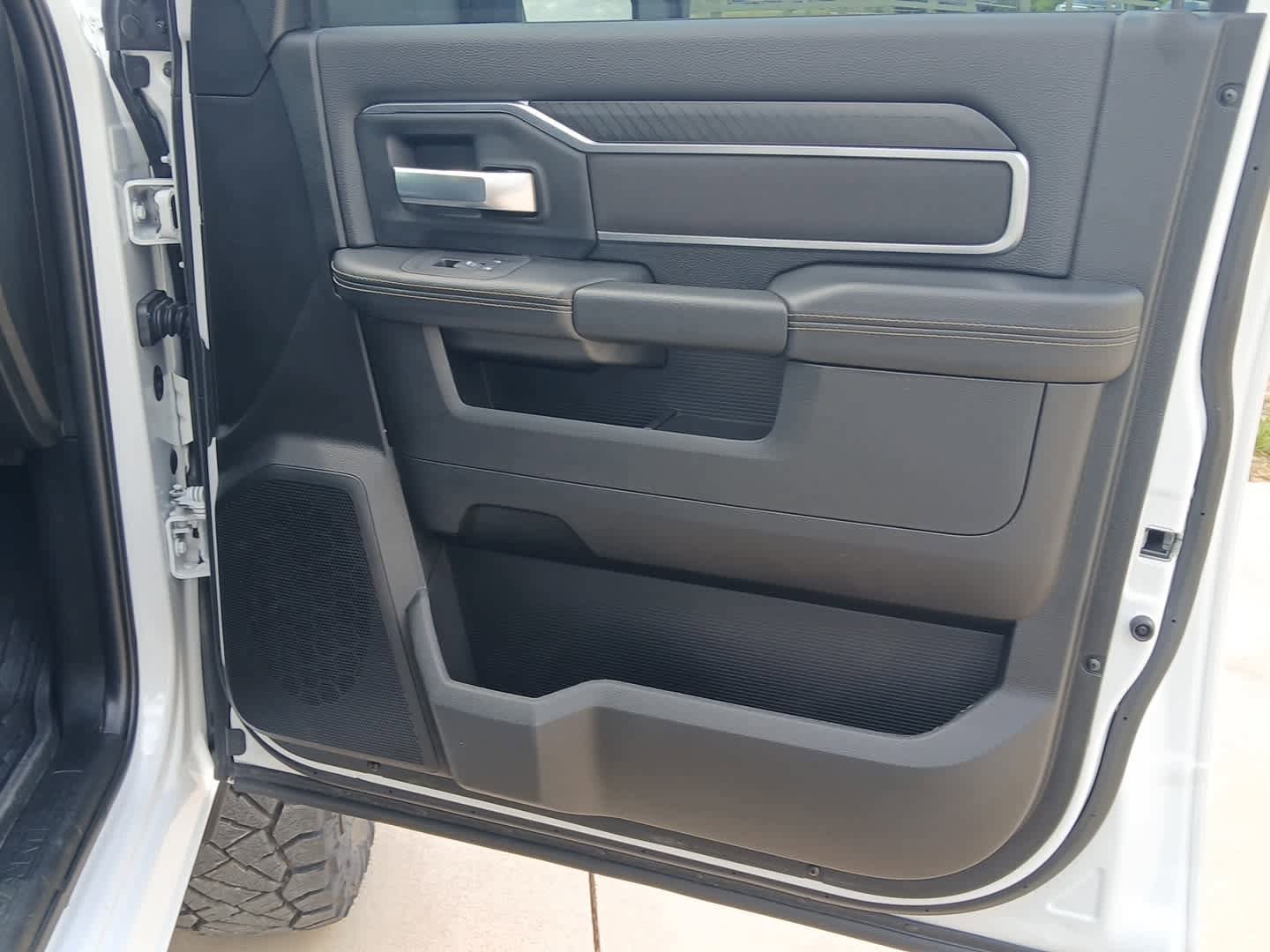 Used 2025 RAM 3500 Big Horn image 90