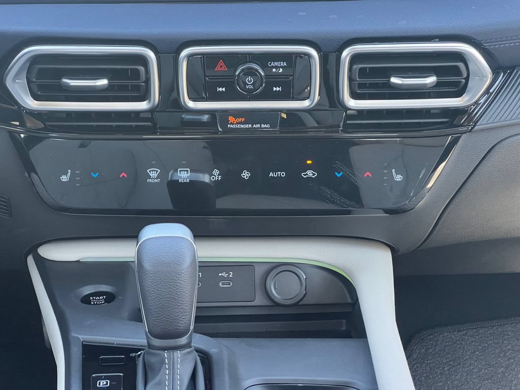 Certified 2026 Nissan Sentra SL w/ Floor Mat Package FWD image 4