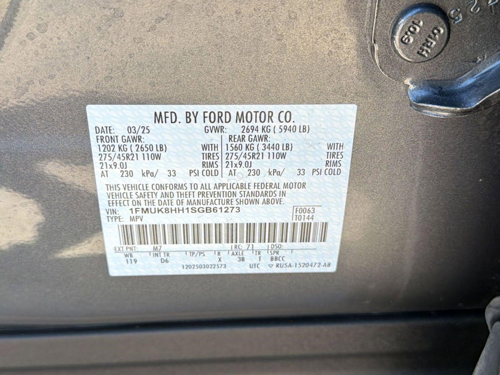 Used 2025 Ford Explorer Platinum w/ LUX Leather Package image 18