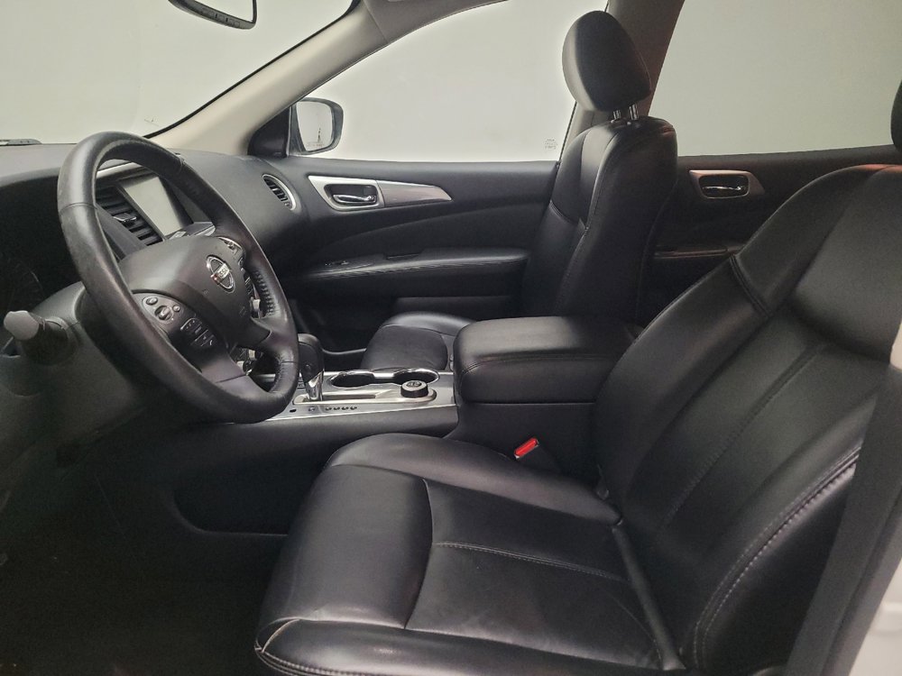 Used 2019 Nissan Pathfinder SL image 17