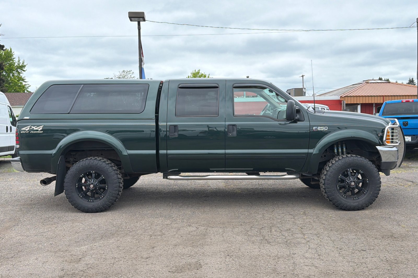 Used 2001 Ford F250 4x4 Crew Cab Super Duty image 3