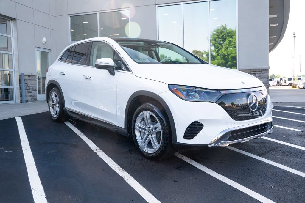 Used 2023 Mercedes-Benz EQE 350+ SUV image 8