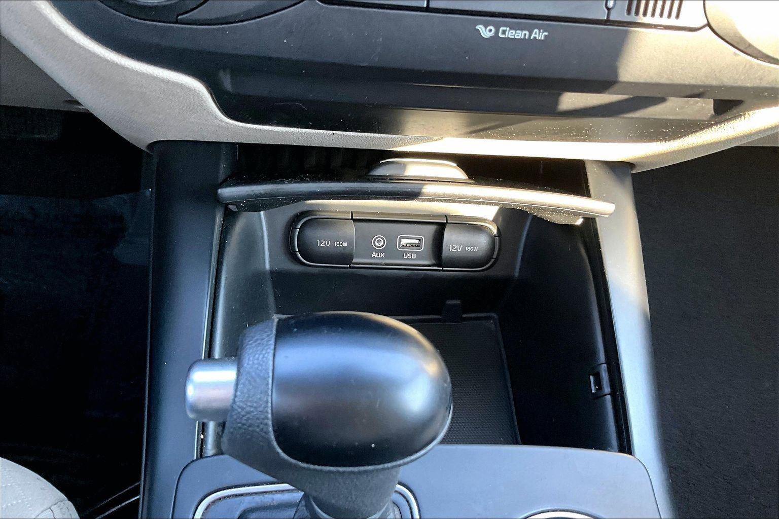 Used 2018 Kia Sorento AWD image 32