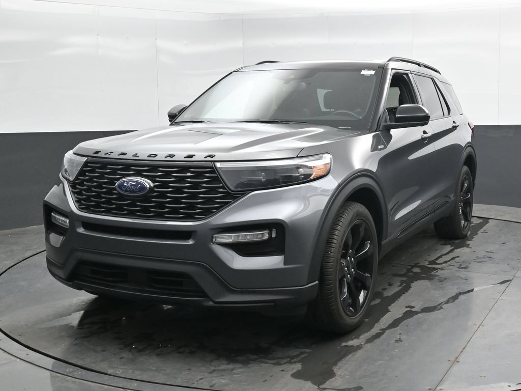 Used 2023 Ford Explorer ST-Line w/ Class IV Trailer Tow Package AWD/4WD image 6