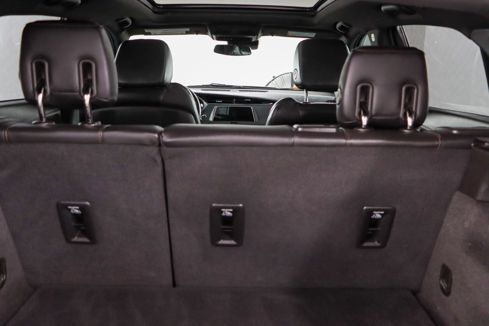 Used 2023 Cadillac XT4 Sport image 29