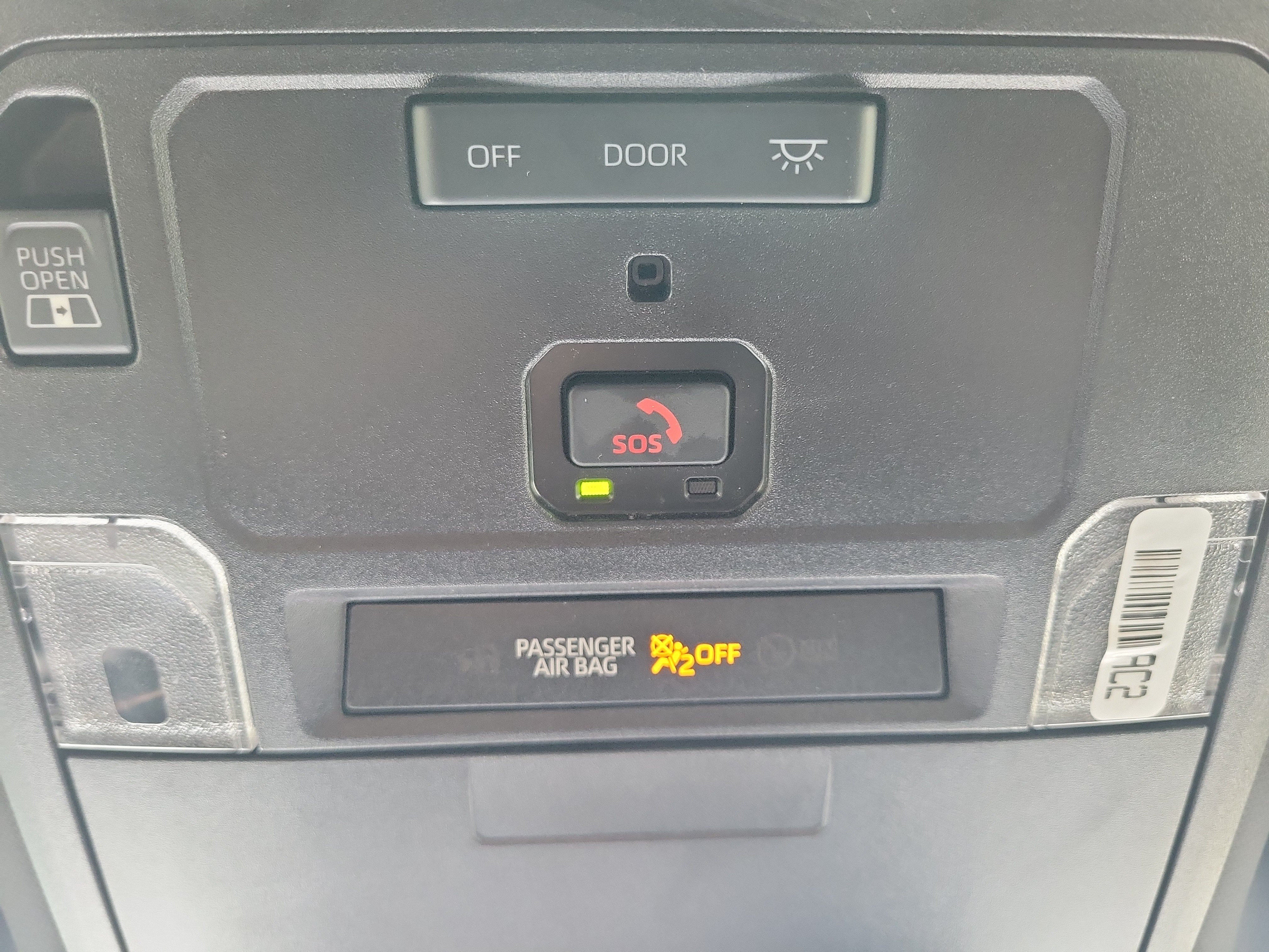 Used 2025 Toyota Tacoma 4x4 Double Cab Hybrid image 32