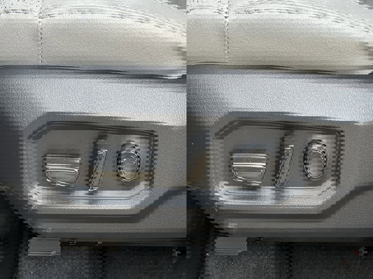 Used 2025 Toyota Tundra SR5 w/ SR5 Premium Package AWD/4WD image 25