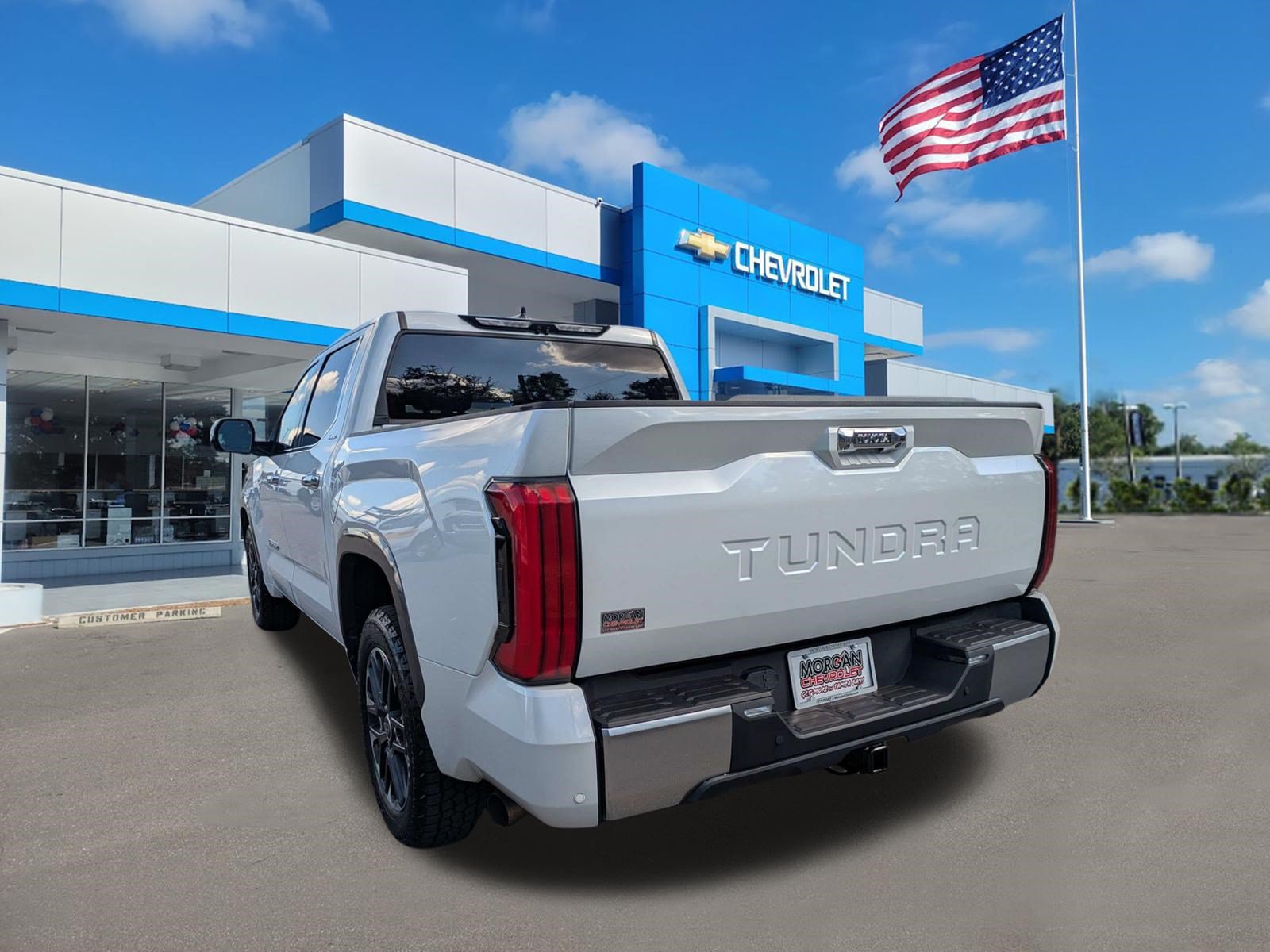 Used 2023 Toyota Tundra Limited RWD image 5