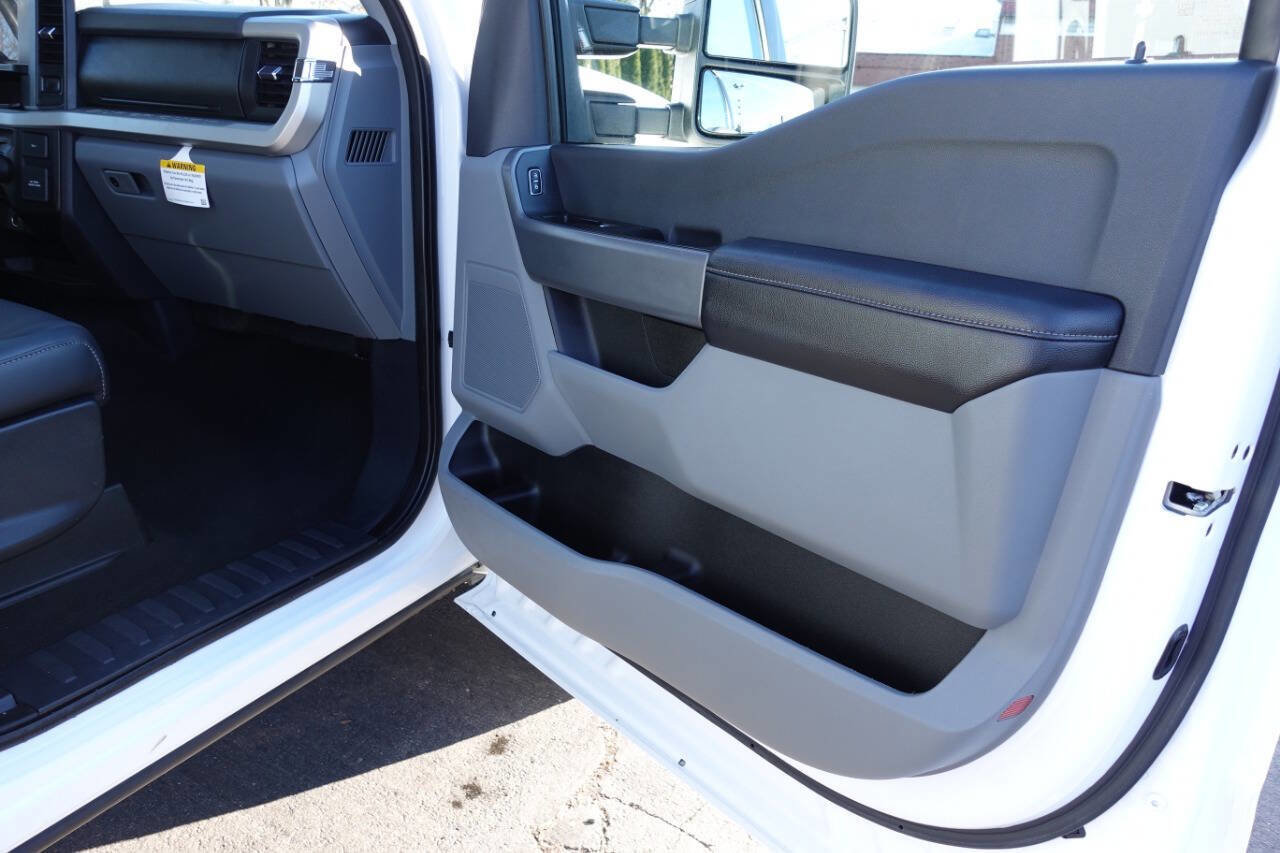 Used 2023 Ford F250 XLT image 29